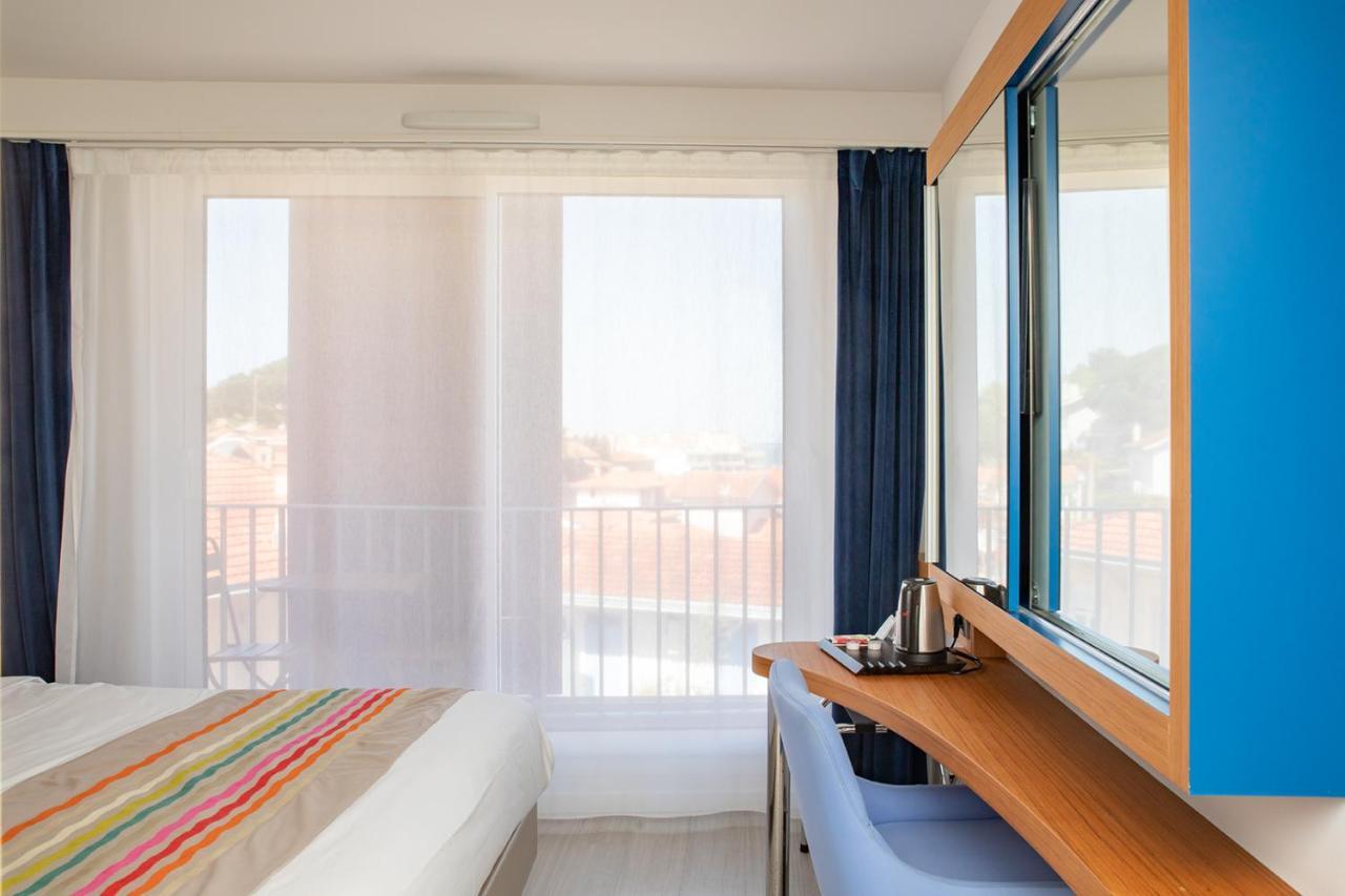 Best Western Arcachon Le Port Bagian luar foto